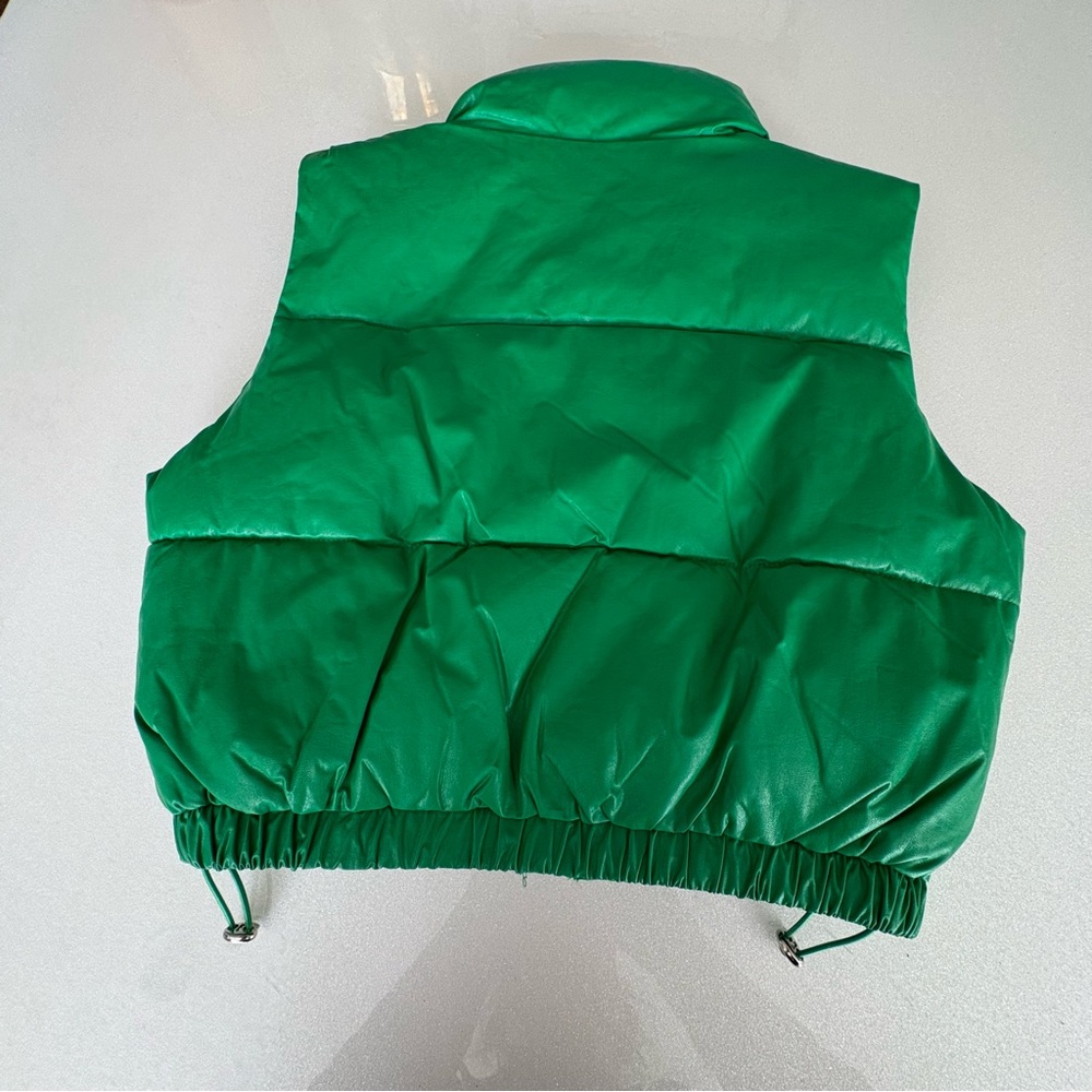 Coalition LA Green Puffer Vest Cropped Zip Pockets Snap & Zip Up Collar - Picture 10 of 14